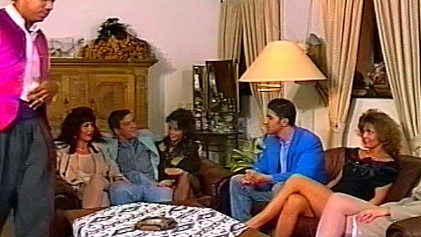 Порно ролик: какающие видео