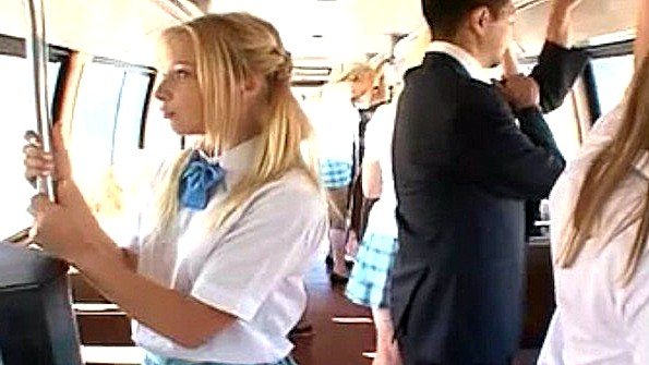 Порно ролик: kares ehtrosli seks mp4 romontik