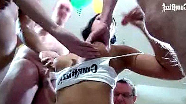 Порно ролик: boobs