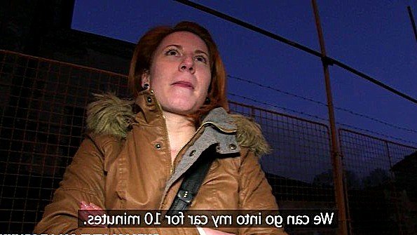 Порно ролик: с фигуркой