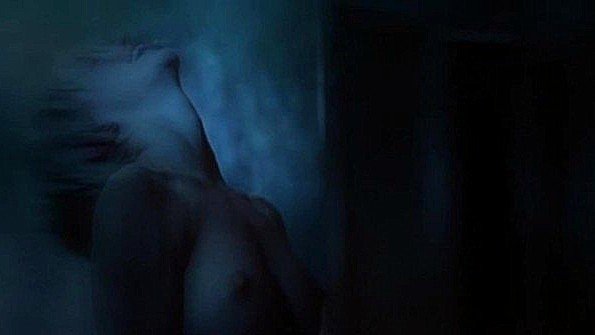 Порно ролик: лесбиянки на ринге