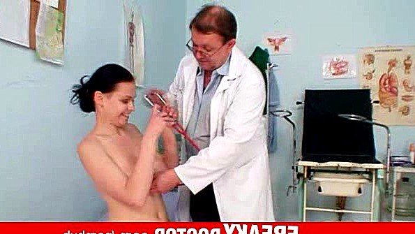 Порно ролик: babe